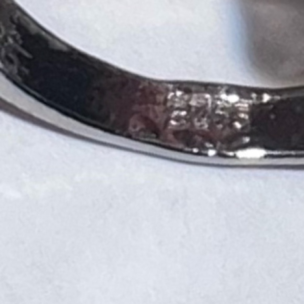 Heart Band ring Silver CZ New shipped fast 925 stamped - Picture 3 of 3